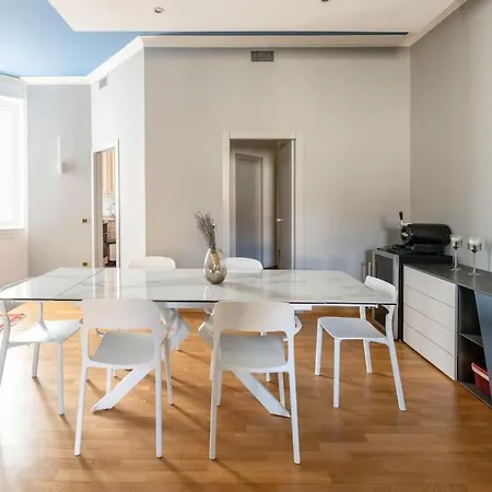 Urban Oasis Home, 6 Guests, Great Location * Milan