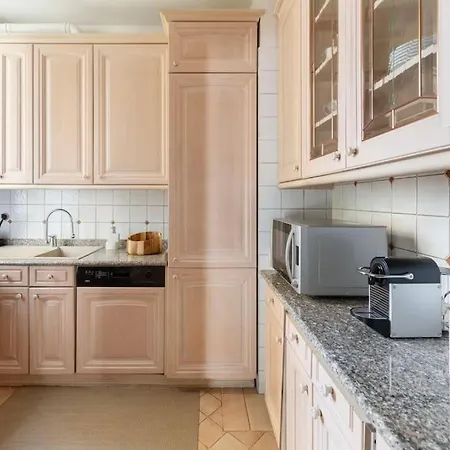 Apartment Urban Oasis Home, 6 Guests, Great Location