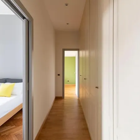 Apartment Urban Oasis Home, 6 Guests, Great Location *